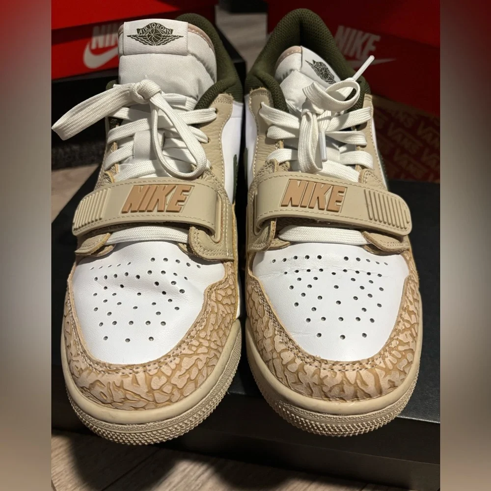Air Jordan Legacy 312 Low - Picture 4 of 5